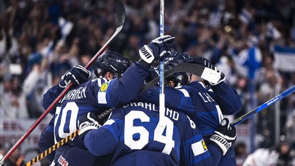 Финляндия обыграла Канаду и в четвертый раз победила на ЧМ по хоккею<br />
